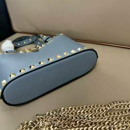 Picture of Valentino Handbags _SKUfw214745961fw